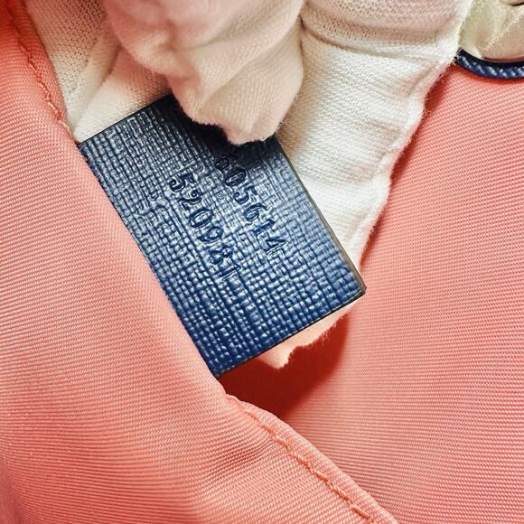 NWT GUCCI x Jetsons Printed GG Supreme Pink Small Tote Canvas Bag NWT - Picture 9 of 10